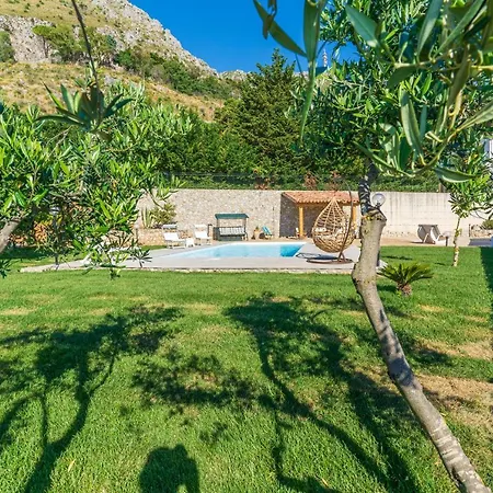 Romitello Con Piscina Total Relax Borgetto