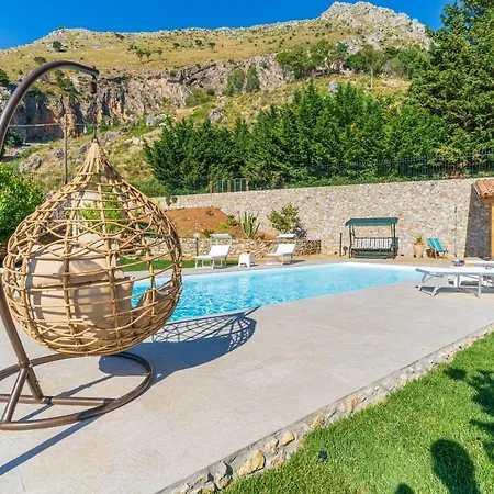 Romitello Con Piscina Total Relax فيلة *