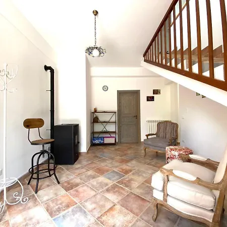 Romitello Con Piscina Total Relax فيلة